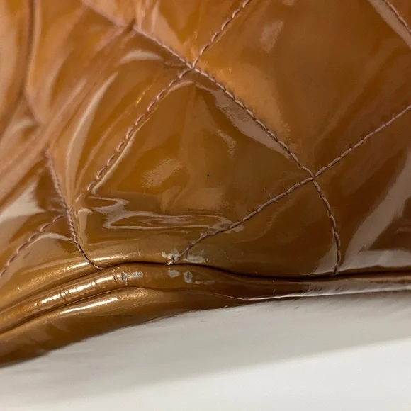 CHANEL Tan Quilted Shoulder Bag - Picture 11 of 11